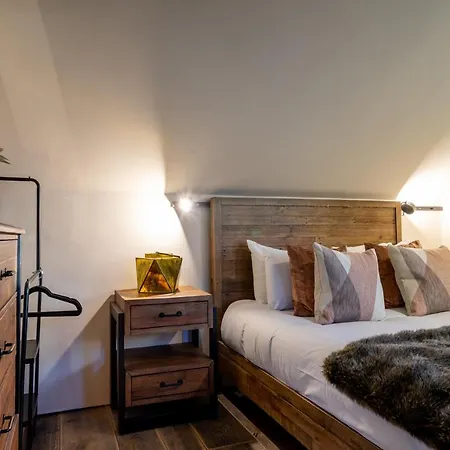 The Holt York-charming House With 3 Bedrooms Holiday home *