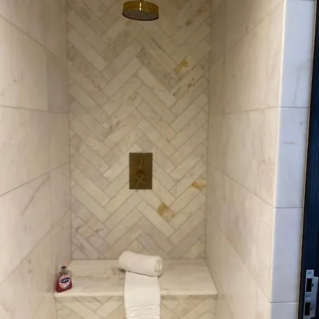 Holiday home The Holt York-charming House With 3 Bedrooms *