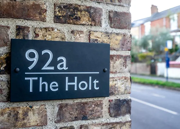 - House - 6 - Garden - Location *