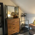 - House - 6 - Garden - Location * York