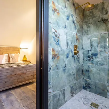 The Holt York-charming House With 3 Bedrooms York