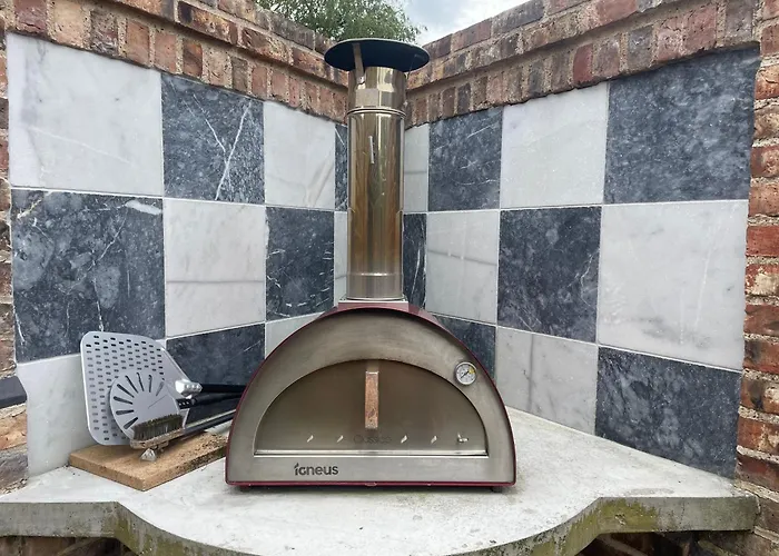 - House - 6 - Garden - Location Hébergement de vacances York